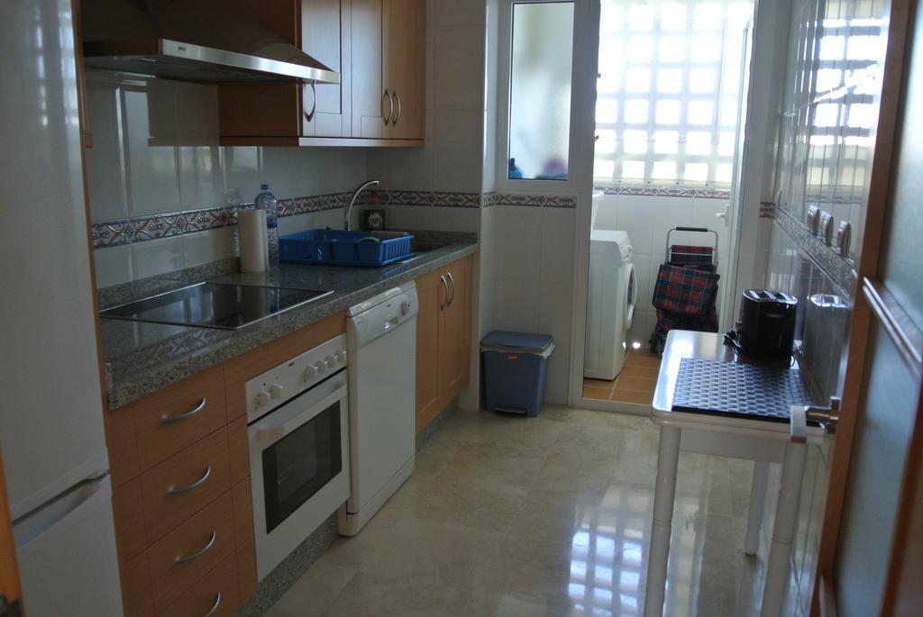 Sabinillas Apartment ซานลุยส์ เดอ ซาบีนียัส ห้อง รูปภาพ